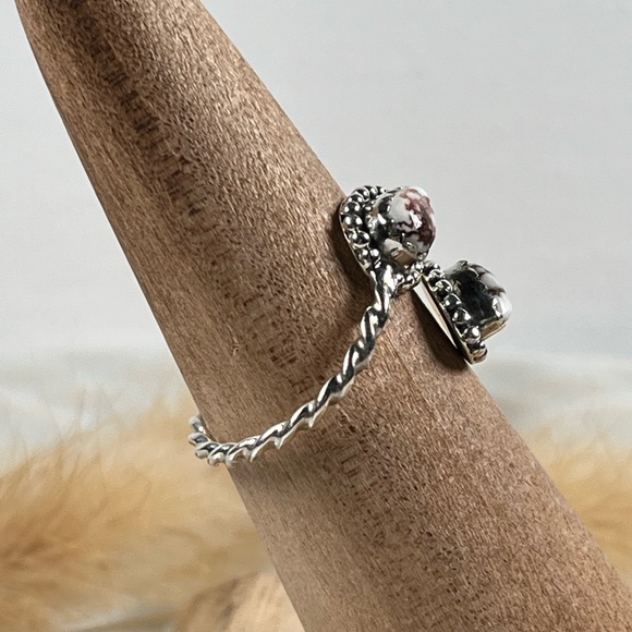 Solid 925 Sterling Silver Wild Horse Bypass Gemstone Ring Size 8 Adjustable - Picture 4 of 10